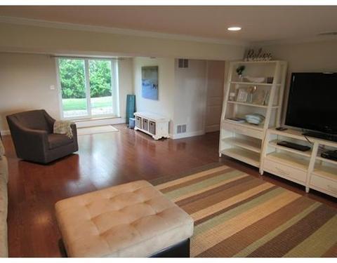 10 Waterman Rd, Gloucester, MA 01930 photo 17