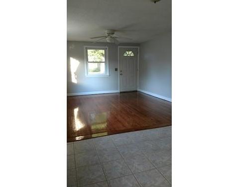 82 Aldrew Ter, Springfield, MA 01119 photo 12