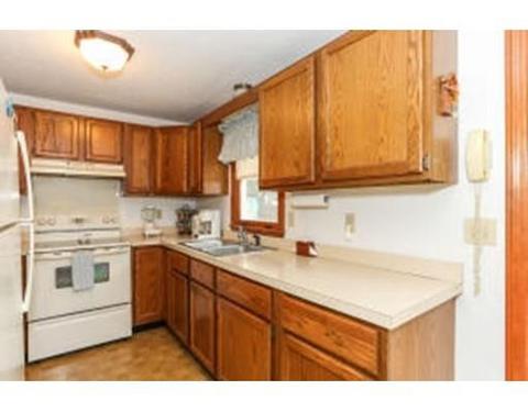 39 Pinecrest Ave, Mashpee, MA 02649 photo 11