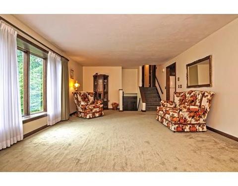 6 Joseph Rd, Mendon, MA 01756 photo 8