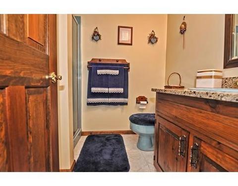 6 Joseph Rd, Mendon, MA 01756 photo 13