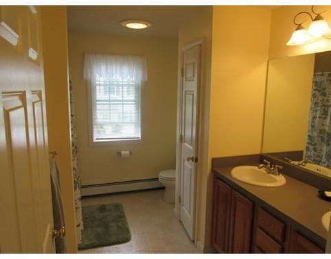 4 Lux Ave, Easthampton, MA 01027 photo 12