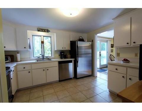 96 Riverview Ln, Barnstable, MA 02632 photo 10
