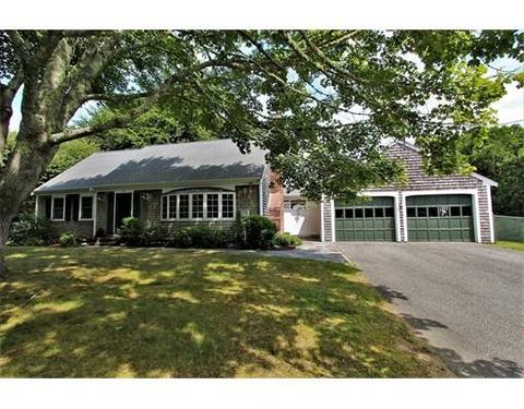 96 Riverview Ln, Barnstable, MA 02632 photo 2