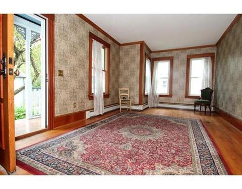 13 North St, Erving, MA 01344 photo 5
