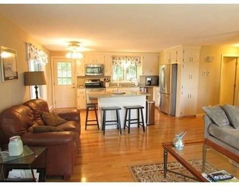20 W Sutton Rd, Sutton, MA 01590 photo 5
