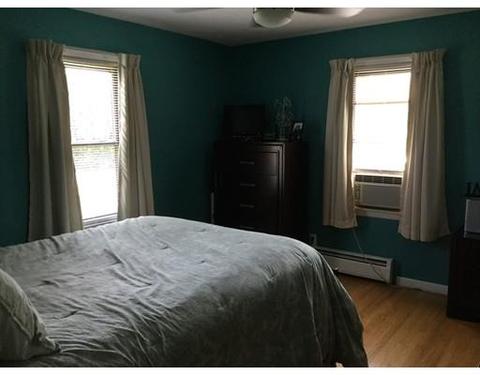 31 Ross Ave, Chicopee, MA 01020 photo 7