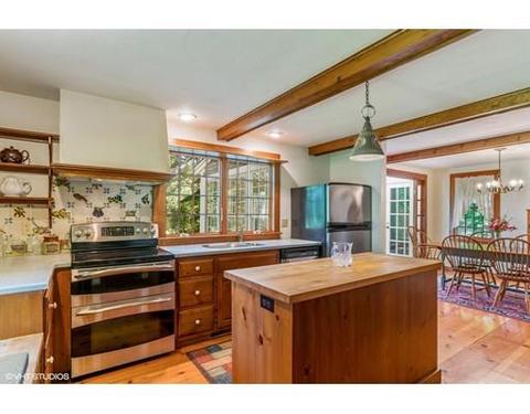 3845 Main St, Barnstable, MA 02630 photo 5
