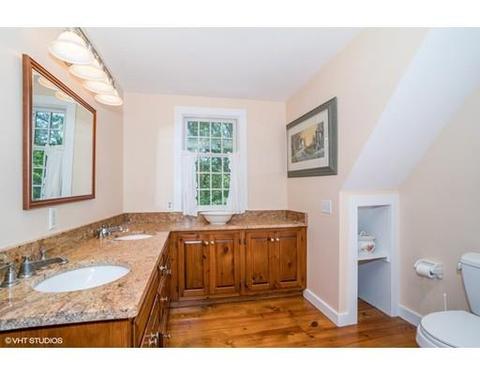 3845 Main St, Barnstable, MA 02630 photo 10