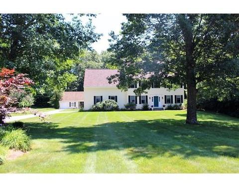 80 Caesar Chelor Dr, Wrentham, MA 02093 photo 2