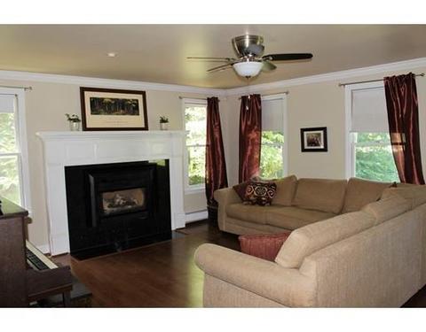 80 Caesar Chelor Dr, Wrentham, MA 02093 photo 9