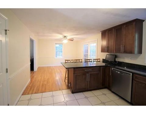 6 Moccasin Ln, Chelmsford, MA 01824 photo 7
