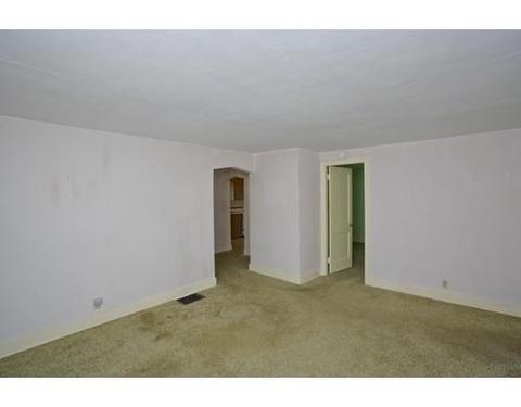 69 Audubon St, Springfield, MA 01108 photo 5