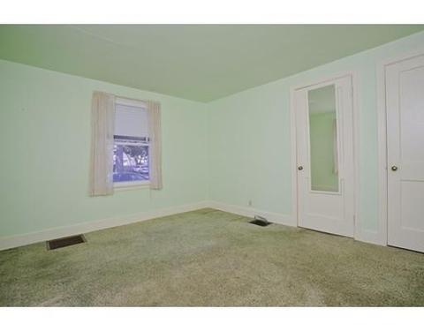 69 Audubon St, Springfield, MA 01108 photo 9