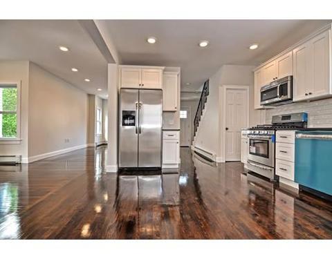 5 Chestnut St, Everett, MA 02149 photo 6