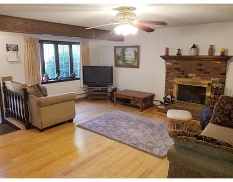 8 Robin Rd, Easthampton, MA 01027 photo 2