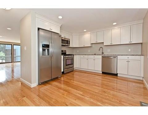 14 Williams St #B9, Danvers, MA 01923 photo 2