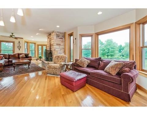 66 Taft St, Upton, MA 01568 photo 6