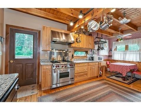 66 Taft St, Upton, MA 01568 photo 14