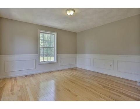 22 Simpson Rd, Windham, NH 03087 photo 3