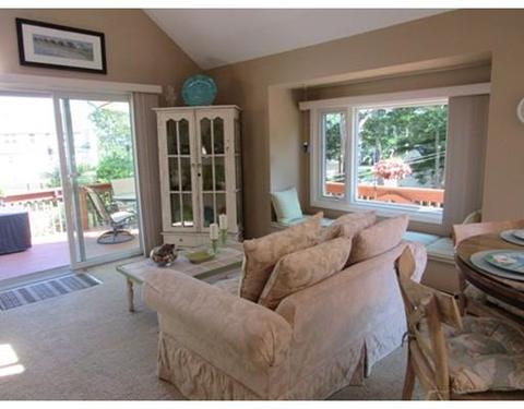10 Pinewood Rd, Buzzards Bay, MA 02532 photo 11