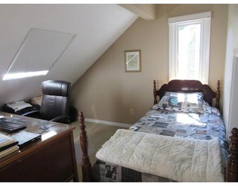 10 Pinewood Rd, Buzzards Bay, MA 02532 photo 21