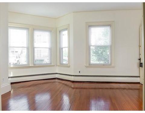 5 Knowlton St, Beverly, MA 01915 photo 9