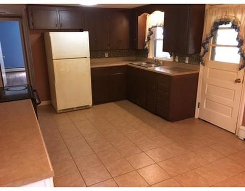 47 Morris St, Webster, MA 01570 photo 4