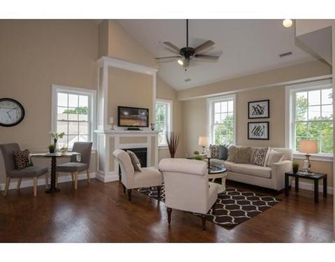 22 Page St #3, Danvers, MA 01923 photo 4