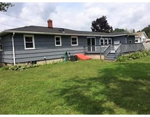 132 Boucher Cir, Chicopee, MA 01020 photo 8