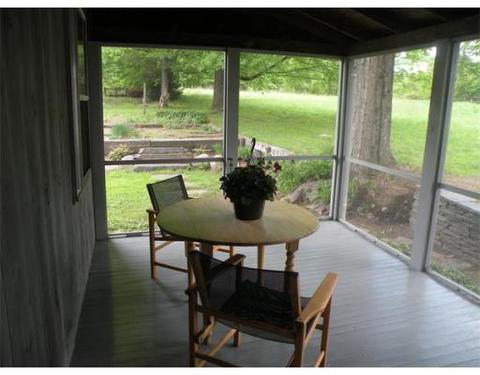 176 Main St, Haydenville, MA 01039 photo 9