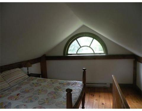 176 Main St, Haydenville, MA 01039 photo 6