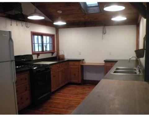 176 Main St, Haydenville, MA 01039 photo 4
