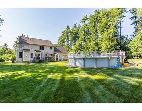 85 Queens Cir, Raynham, MA 02767 photo 30
