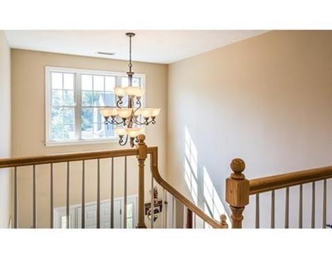 85 Queens Cir, Raynham, MA 02767 photo 18