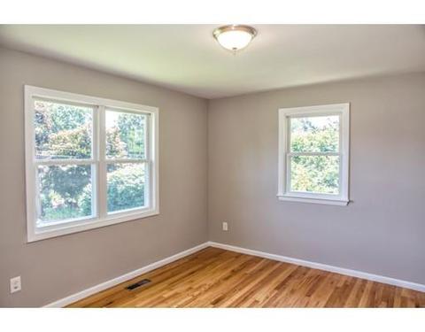 34 Emerson St, Springfield, MA 01118 photo 21