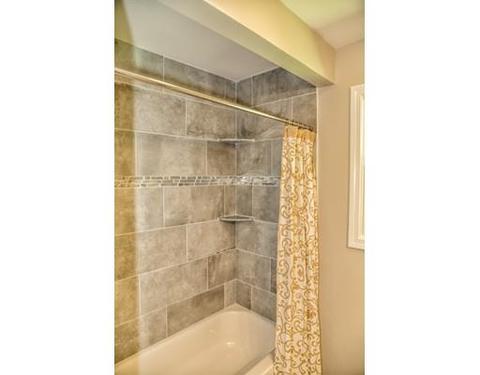 34 Emerson St, Springfield, MA 01118 photo 14