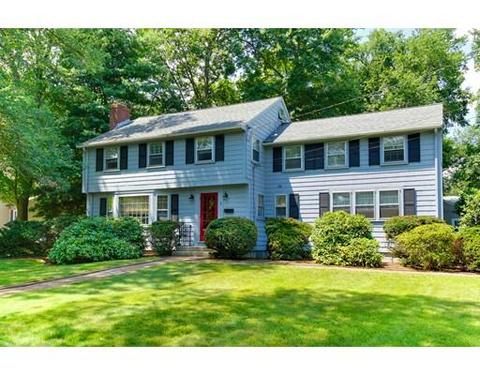 8 Mayfair Rd, Dedham, MA 02026 photo 2