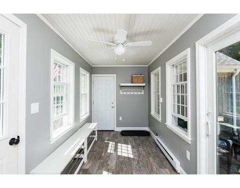 32 Pine St, Hanover, MA 02339 photo 2