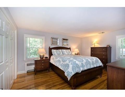 25 Colonial Rd, Hingham, MA 02043 photo 9