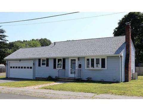 4 Webb St, Braintree, MA 02184 photo 1