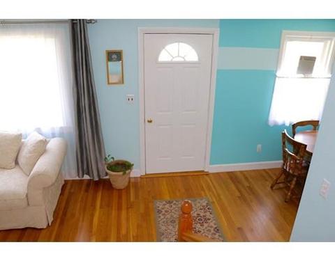 4 Webb St, Braintree, MA 02184 photo 4