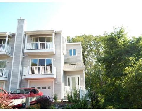 3865 N Main St # 17, Fall River, MA 02720 photo 2