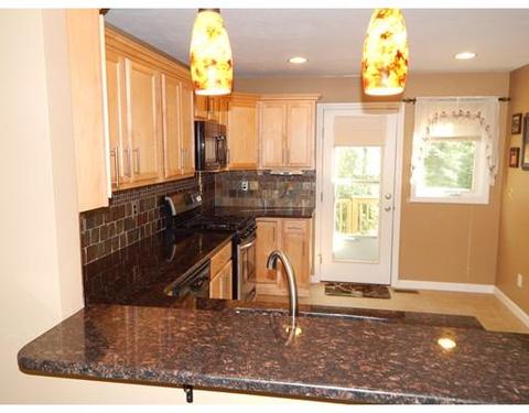 3865 N Main St # 17, Fall River, MA 02720 photo 5