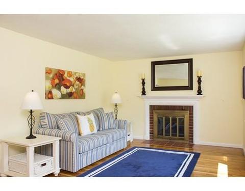 22 Bow St, Millis, MA 02054 photo 11