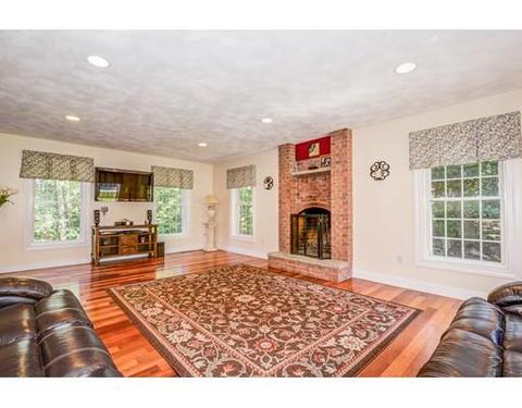 19 Houstons Way, Hampstead, NH 03841 photo 8