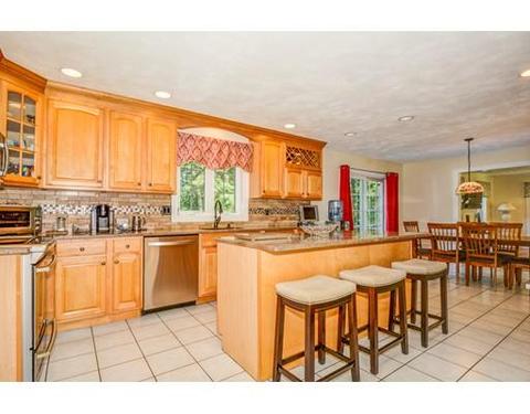 19 Houstons Way, Hampstead, NH 03841 photo 9