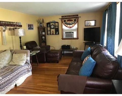 45 Hillside Ave, Webster, MA 01570 photo 3