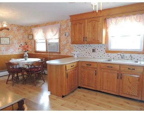 123 Grover St, Everett, MA 02149 photo 9