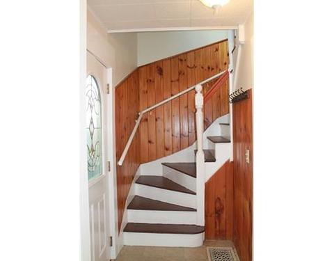 5 Galloupe Ave, Beverly, MA 01915 photo 5